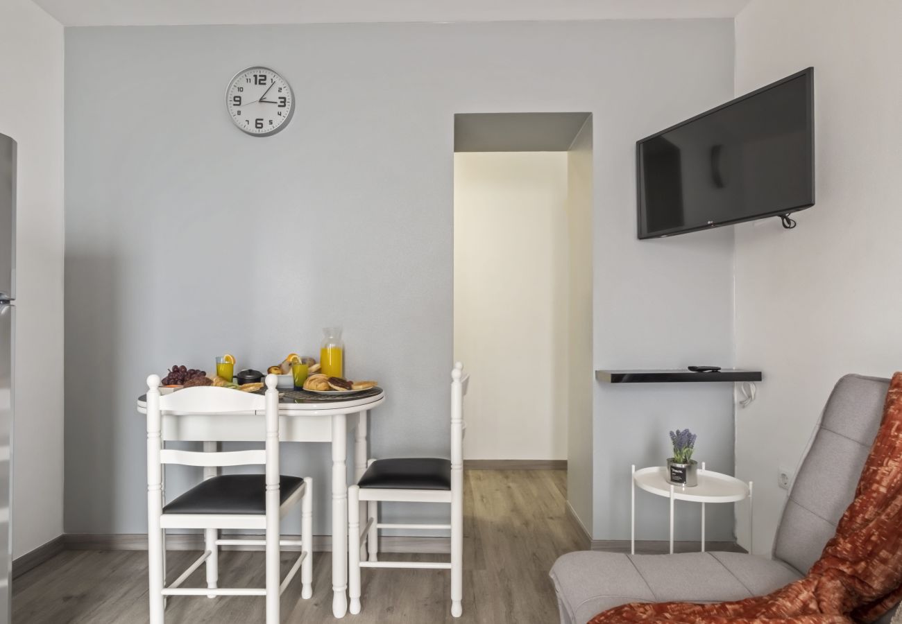 Apartamento em Câmara de Lobos - Seaside Charm II