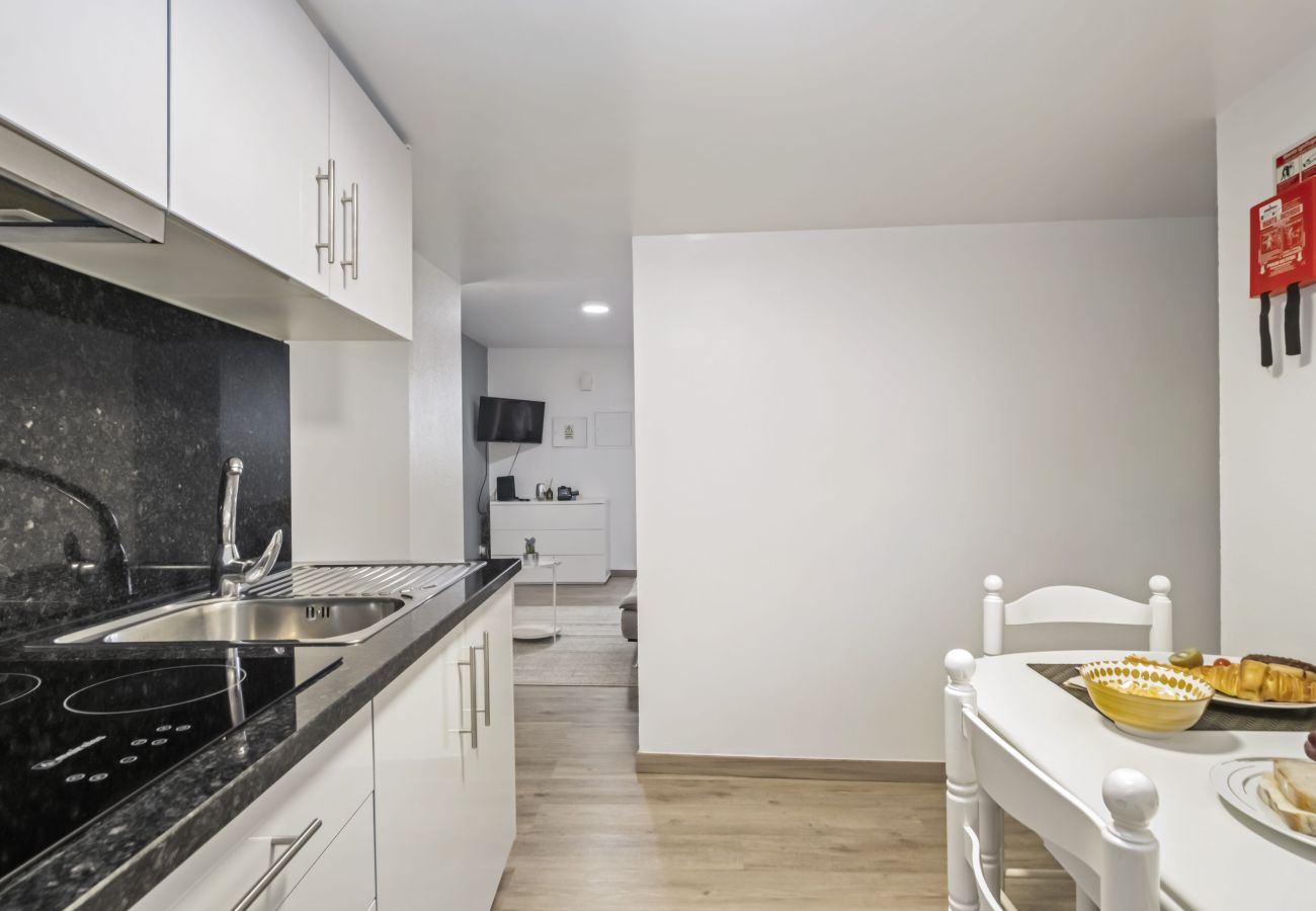 Apartamento em Câmara de Lobos - Seaside Charm I