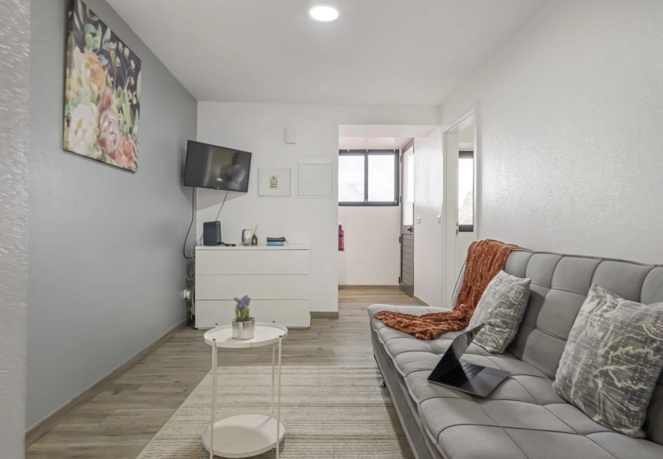 Apartamento em Câmara de Lobos - Seaside Charm I