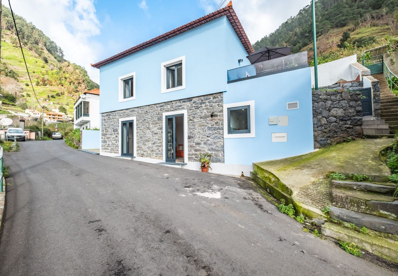 House in Ribeira Brava - AGUIAR´S VILLAGE. by Zest & Guest